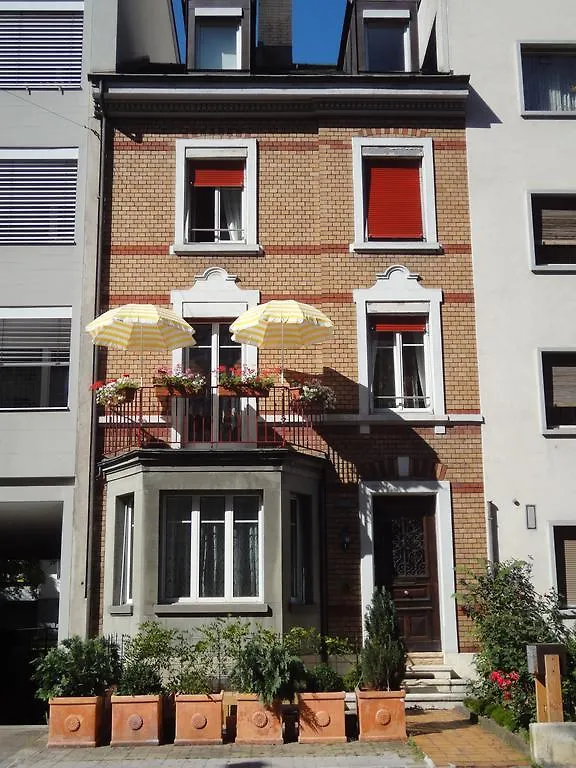3 Camere Базель